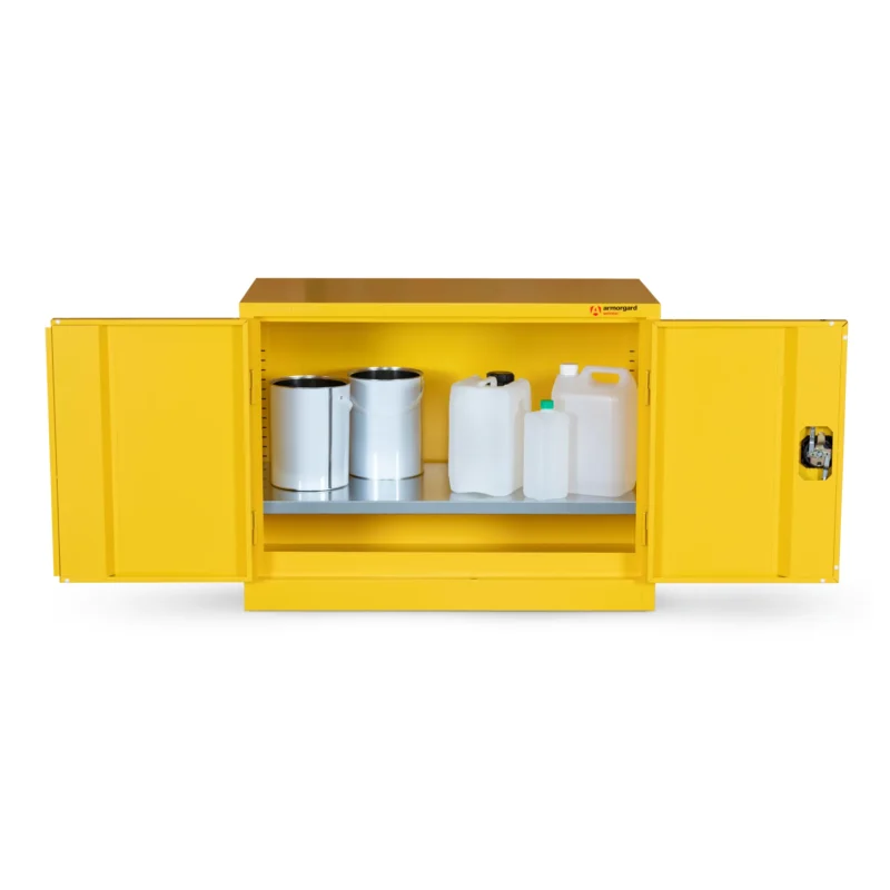 Armorgard SafeStor COSHH Cupboard | 700H x 900W x 480D