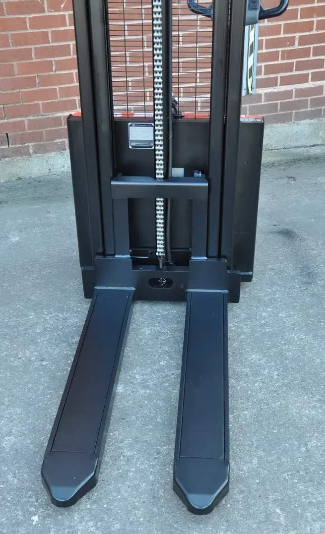 Ep Equipment 1200Kg Lithium Wrapover Stacker – 3.3M Lift Height 3 Ep equipment 1200kg lithium wrapover stacker – 3. 3m lift height