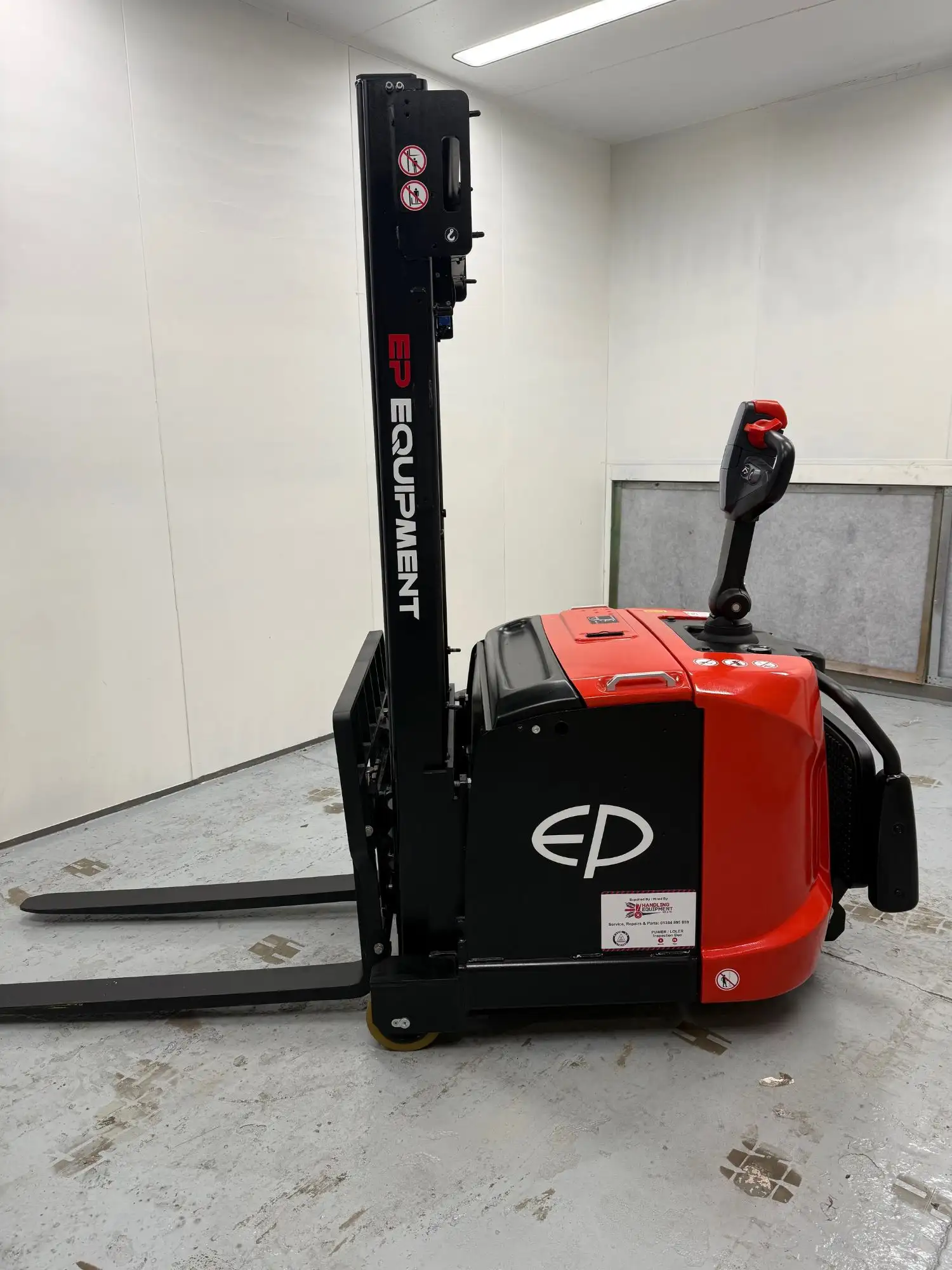 Ep Electric Counterbalanced Pedestrian Stacker - 800Kg 3M Lift With Tilt 10 Ep electric counterbalanced pedestrian stacker - 1200kg 3m lift with tilt