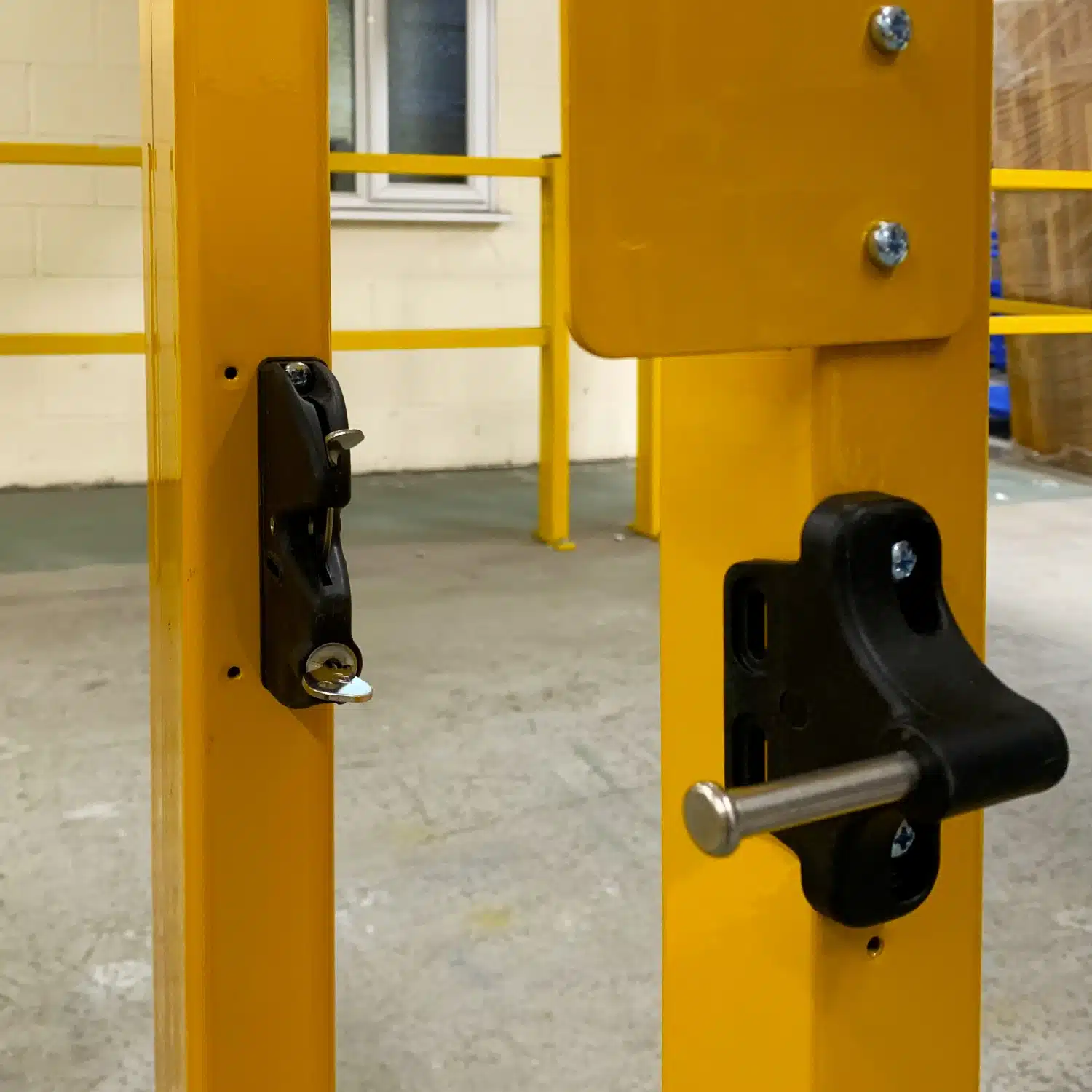 Qmp Self Closing Gate Barriers 4 Qmp self closing gate barriers - image 4