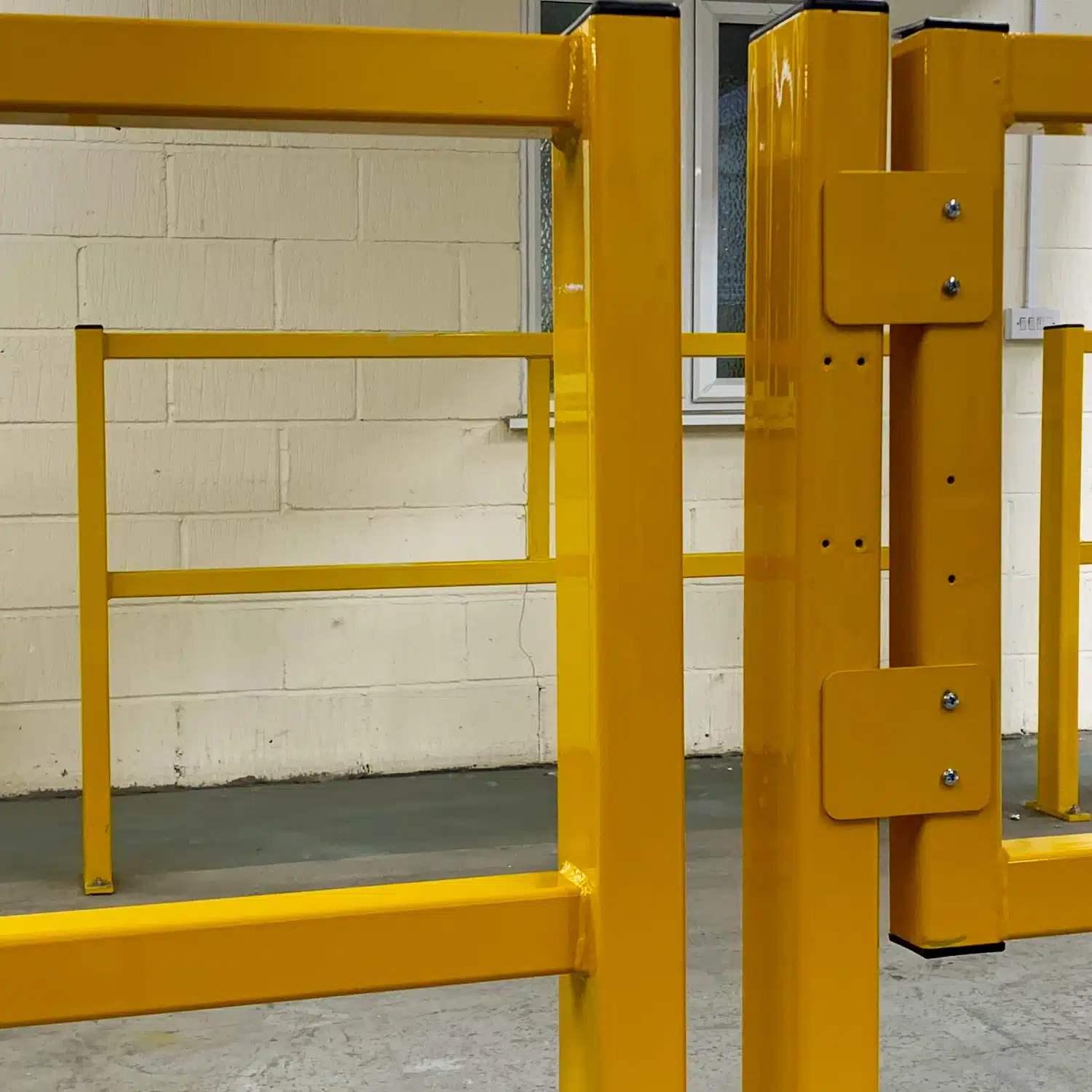 Qmp Self Closing Gate Barriers 3 Qmp self closing gate barriers - image 3