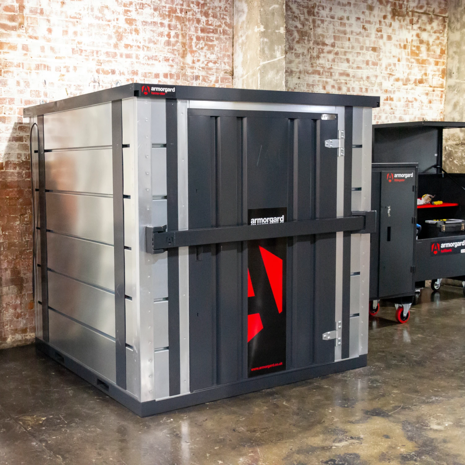 Armorgard Forma-Stor Fr200-T - 2M Deep Storage 8 Armorgard forma-stor fr200-t - 2m deep storage - image 8