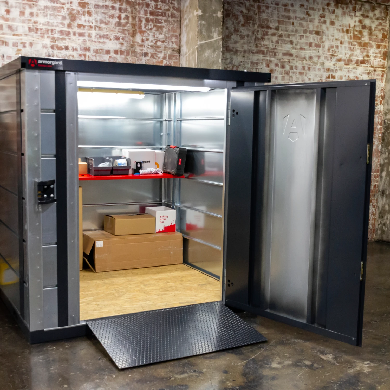 Armorgard Forma-Stor Fr200-T - 2M Deep Storage 10 Armorgard forma-stor fr200-t - 2m deep storage - image 10